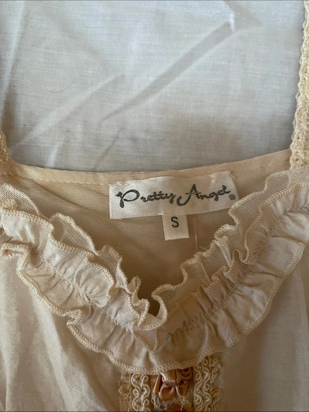 Frilly ballet top - Picture 2 of 8